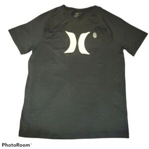 Hurley Black Shirt Size Medium UFP 50+ Sun Protection Quick Dry‎